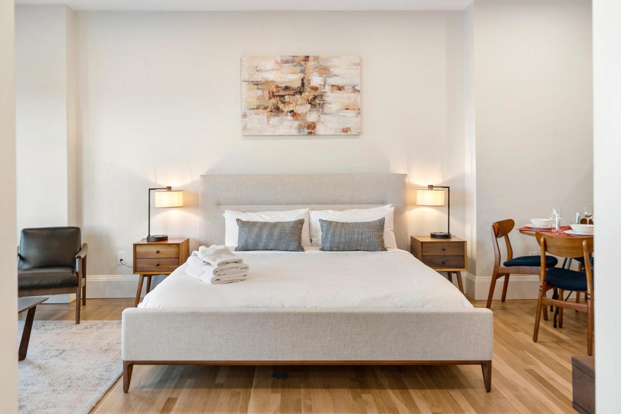 Charlesgate Suites Boston Exterior photo