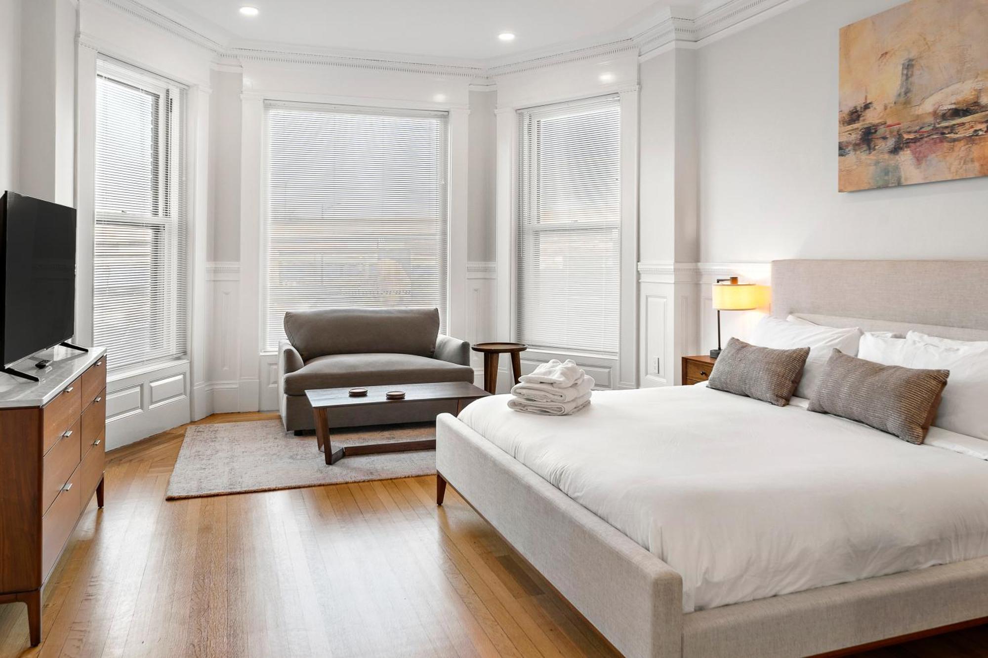 Charlesgate Suites Boston Exterior photo